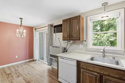 17 Oakwood Circle #5, Goffstown, NH 03045 - Photo 6