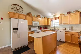 42 South Rd, Swanzey, NH 03446 - Photo 4