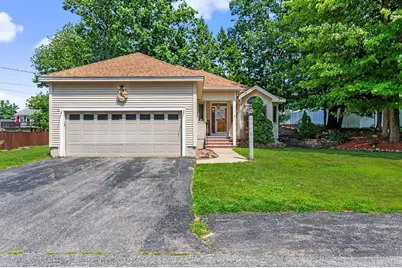 7 Hastings Lane, Nashua, NH 03064 - Photo 2