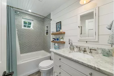 506 N Main Street, Wolfeboro, NH 03894 - Photo 20