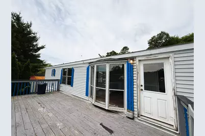 8 Hilltop Manor Mobile Home Park, Littleton, NH 03561 - Photo 36