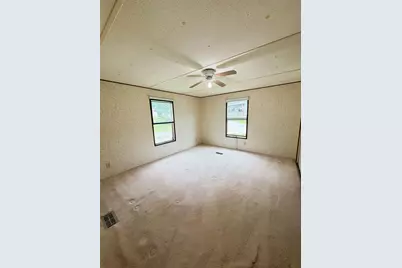 8 Hilltop Manor Mobile Home Park, Littleton, NH 03561 - Photo 14