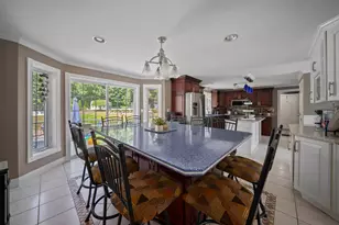 48 Cottonwood Dr, Dover, NH 03820 - Photo 10
