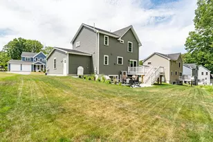 10 Banner Dr, Dover, NH 03820 - Photo 40
