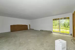 36 Highland St, Hudson, NH 03051 - Photo 32