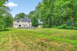 8 King Henry Dr, Londonderry, NH 03053 - Photo 10