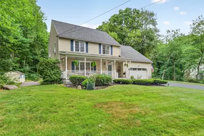 8 King Henry Drive, Londonderry, NH 03053 - Photo 2