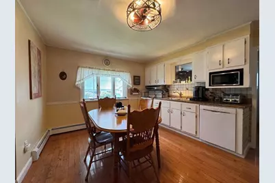 74 Hobart Street, Manchester, NH 03104 - Photo 14