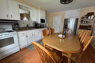 74 Hobart St, Manchester, NH 03104 - Photo 18