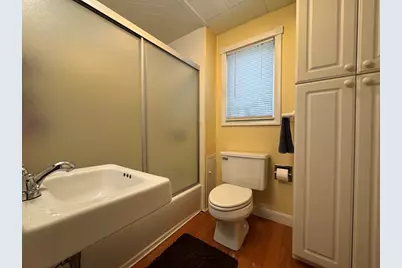74 Hobart Street, Manchester, NH 03104 - Photo 20