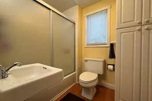 74 Hobart St, Manchester, NH 03104 - Photo 20