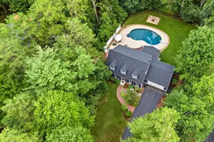19 Tamarack Ln, Amherst, NH 03031 - Photo 1