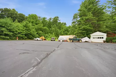 65 Chester Road, Raymond, NH 03077 - Photo 14