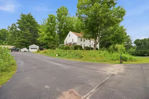 65 Chester Rd, Raymond, NH 03077 - Photo 58