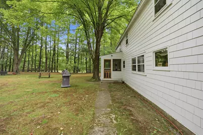 65 Chester Road, Raymond, NH 03077 - Photo 8