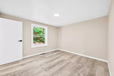 17 Fairway Drive, New Hampton, NH 03256 - Photo 28
