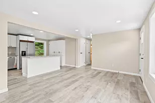 17 Fairway Dr, New Hampton, NH 03256 - Photo 10