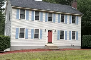 5 McEnroe Dr, Londonderry, NH 03053 - Photo 1