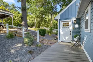 2 Fox St, Windham, NH 03087 - Photo 4