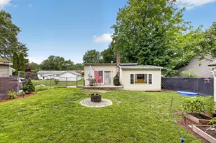 91 Dunbar St, Manchester, NH 03103 - Photo 14
