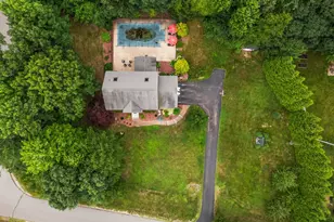 32 Hobart Hill Rd, Brookline, NH 03033 - Photo 2