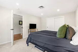 21 Foxglove Ct, Nashua, NH 03062 - Photo 24
