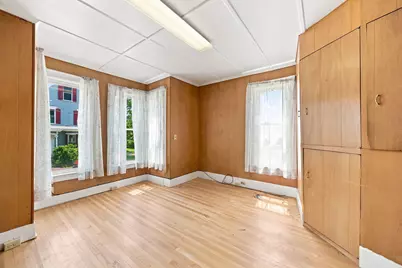 16 Chestnut Street, Tilton, NH 03276 - Photo 8