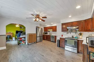 36 Central St, Farmington, NH 03835 - Photo 12
