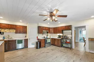 36 Central St, Farmington, NH 03835 - Photo 16