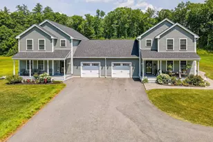289-B Webster St, Hudson, NH 03051 - Photo 1