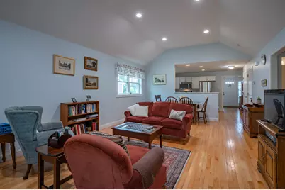 6 Elystan Circle, Nashua, NH 03064 - Photo 8