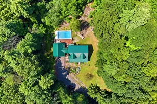 120 N Shore Rd, Derry, NH 03038 - Photo 2