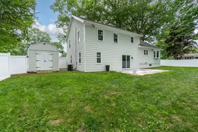 91 Carolan Avenue, Hampton, NH 03842 - Photo 2