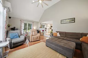 17 Laurel Rd, Hooksett, NH 03106 - Photo 12