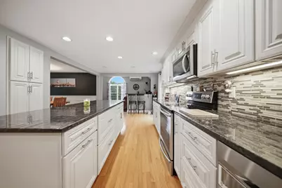 17 Laurel Road, Hooksett, NH 03106 - Photo 6