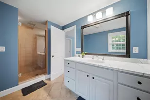 17 Laurel Rd, Hooksett, NH 03106 - Photo 34