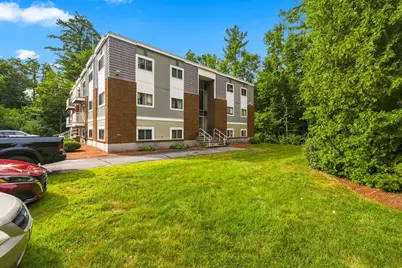 101G Capitol Hill Drive, Londonderry, NH 03053 - Photo 2