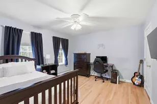 70 Ellyson Ave, Hampstead, NH 03826 - Photo 26