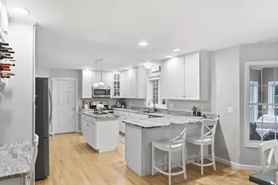 70 Ellyson Avenue, Hampstead, NH 03826 - Photo 6