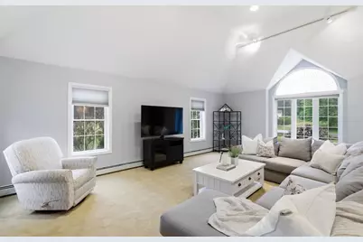 70 Ellyson Avenue, Hampstead, NH 03826 - Photo 12