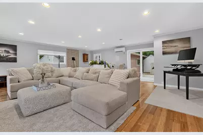 11 Tanglewood Drive, Dover, NH 03820 - Photo 2