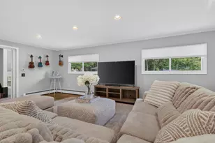 11 Tanglewood Dr, Dover, NH 03820 - Photo 4