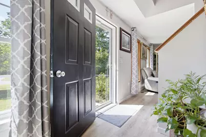29 Chase Brook Circle, Litchfield, NH 03052 - Photo 2