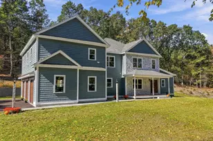 6 Eastview Dr, Derry, NH 03038 - Photo 1
