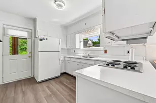 27 Hillside Ave, Northumberland, NH 03582 - Photo 8