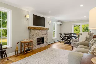 61 Bunker Hill Ave, Stratham, NH 03885 - Photo 18