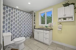 10 Academy Ave, Atkinson, NH 03811 - Photo 24