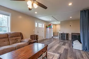 885 Mason Rd, Wilton, NH 03086 - Photo 12
