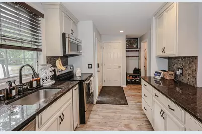 1465 Hooksett Road #117, Hooksett, NH 03106 - Photo 6
