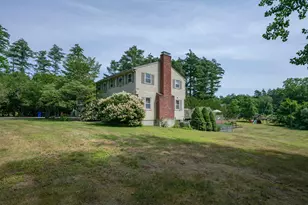 8 Sullivan Rd, Hudson, NH 03051 - Photo 4
